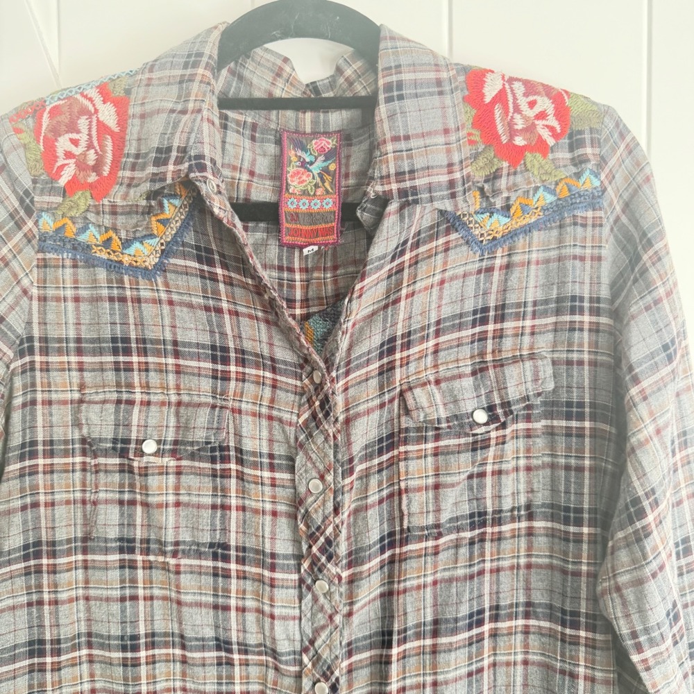 Johnny Was Workshop Tunic Shirtdress Womens Medium Plaid Embroidered Pearl Snap - Picture 4 of 7